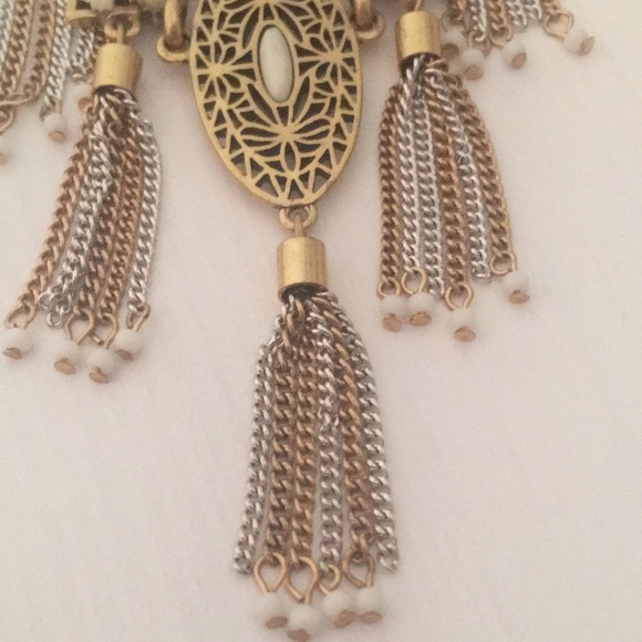 Stella and Dot Mirage Necklace - Picture 2 of 3